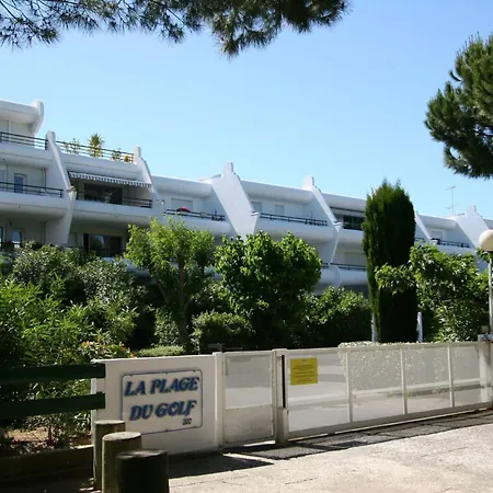 Du Golf - Vu Ponant Climatise Avec Piscine Mae-3063 *